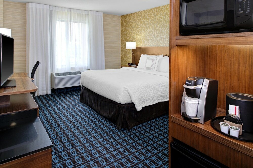 Фото Fairfield Inn & Suites by Marriott Bakersfield North/Airport