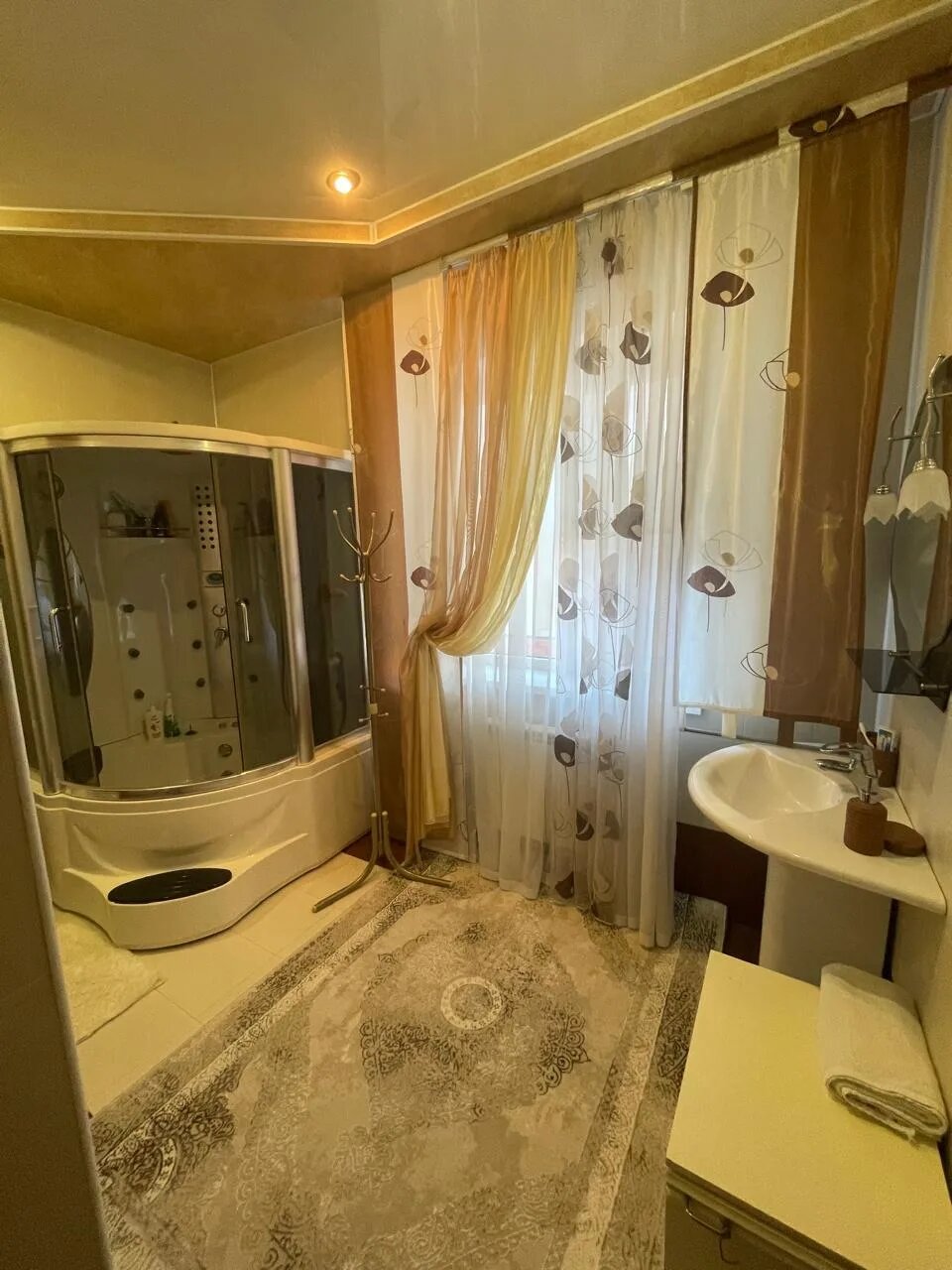 Фото Глория