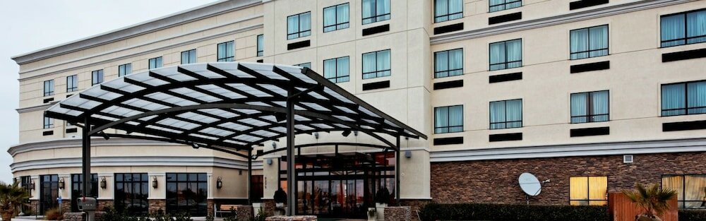 Фото Holiday Inn Odessa