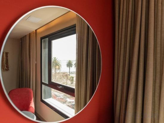 Фото Soro Montevideo, Curio Collection by Hilton