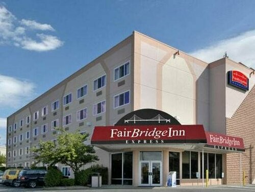 Внешний вид отеля La Quinta Inn & Suites by Wyndham Spokane Downtown в Спокане, фото 3