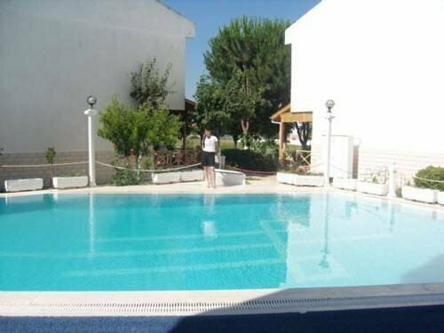 Гостиница Residence Linda Hotel в Мендересе