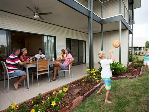 Гостиница Freshwater East Kimberley Apartments в Кунунерре
