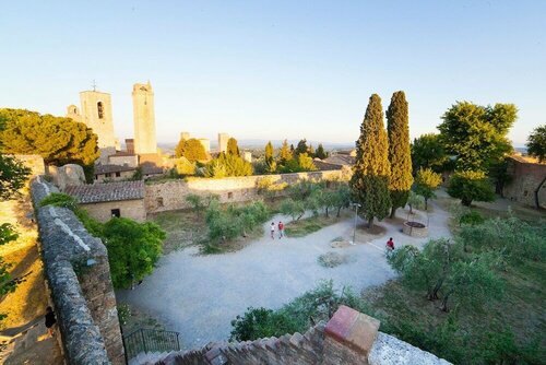 Внешний вид отеля Residenza d'Epoca Palazzo Buonaccorsi в Сан-Джиминьяно, фото 4