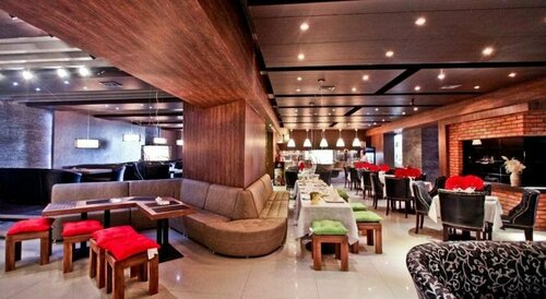 TNT Hotel