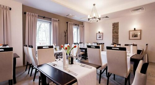 Гостиница Hotel Pod Ratuszem в Велюни