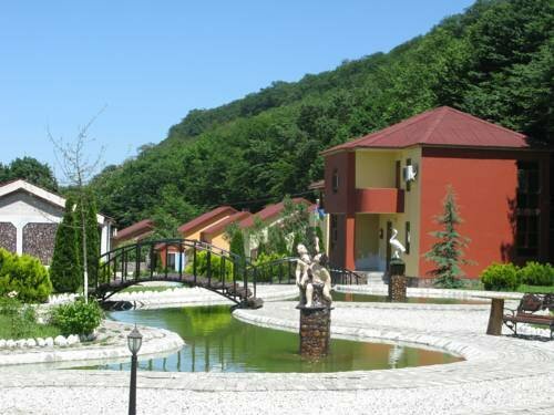 Гостиница Alpine Inn в Кусарском районе