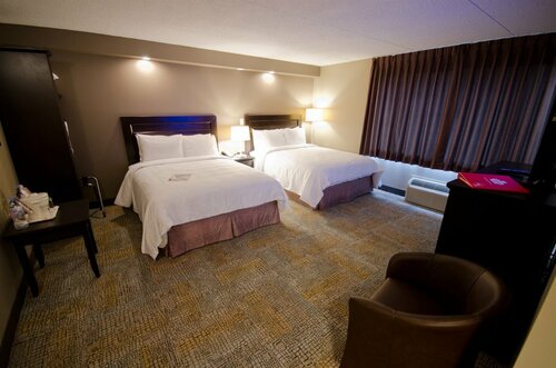 Гостиница Express by Canad Inns - Fort Garry в Виннипеге