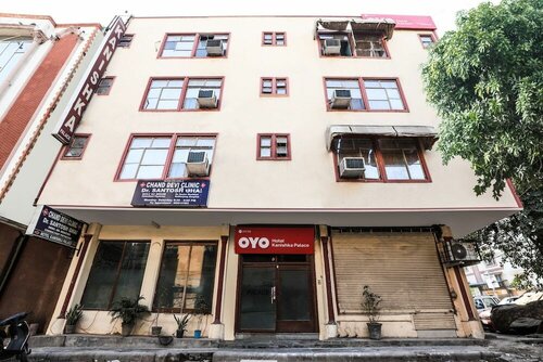 Hotel Kanishka Palace