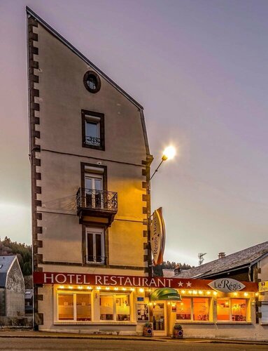 Гостиница Hôtel Le Regis в Иссуаре