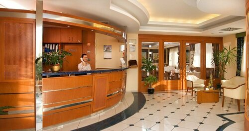 Гостиница Hotel Kalvaria в Дьёре