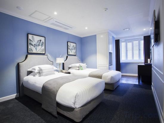 Фото The Grand Hotel Myeongdong