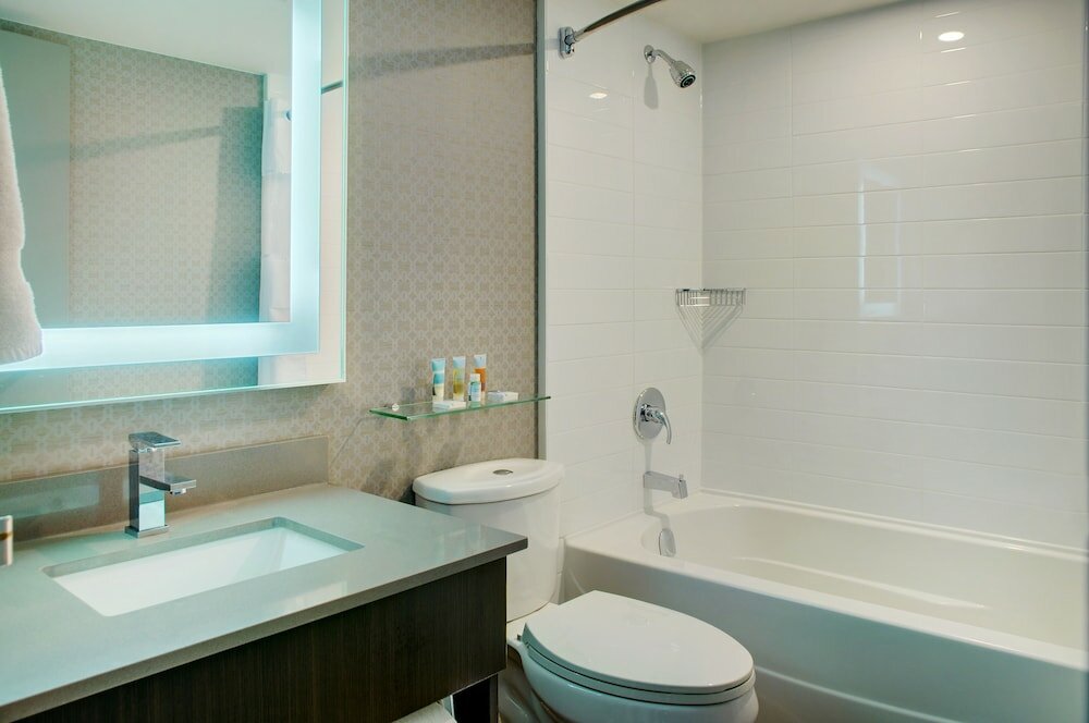 Фото Pomeroy Hotel & Conference Centre Grande Prairie