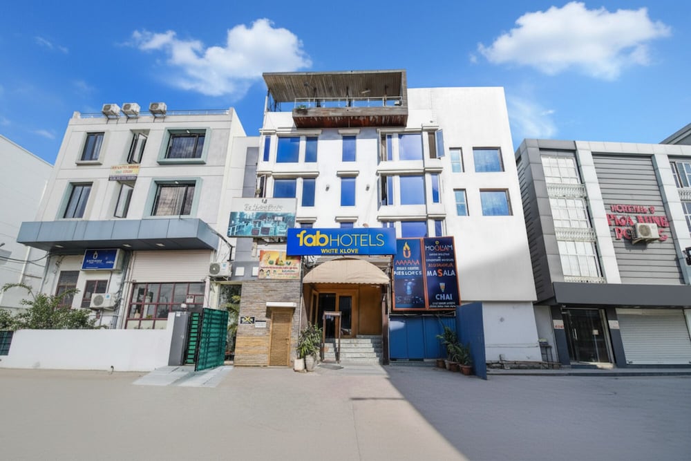 Фото FabHotel White Klove Paharganj