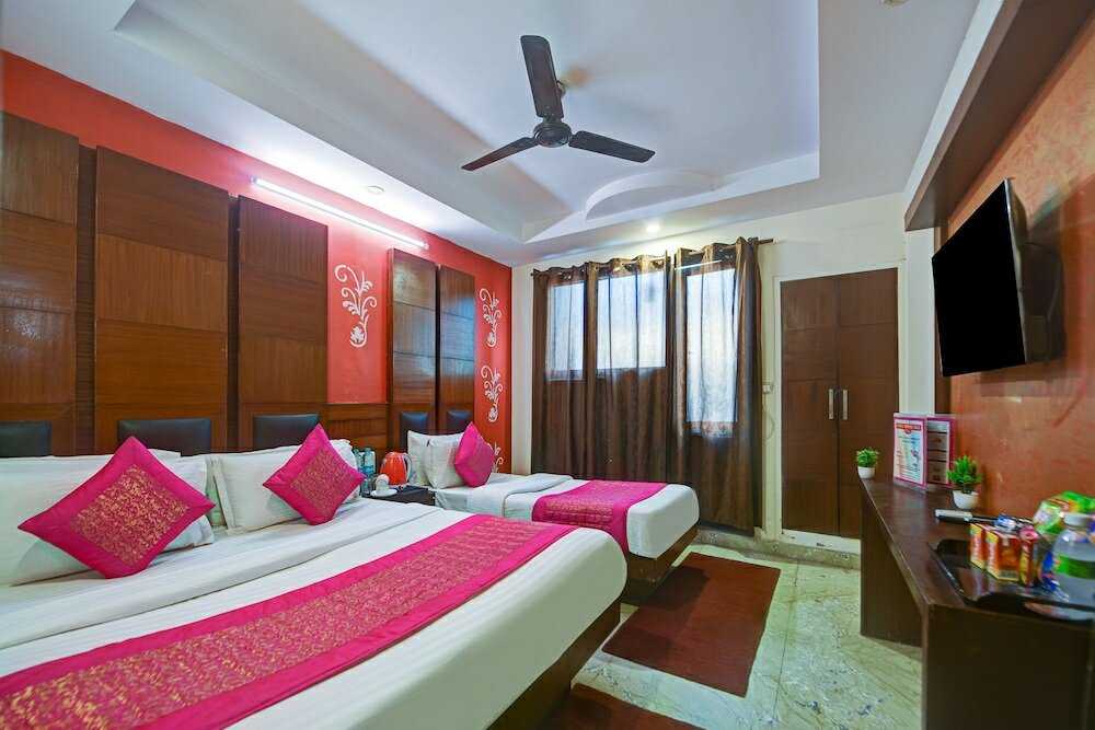 Фото Oyo 7684 Hotel Repose Villa
