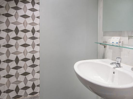 Фото Hotel 88 Kedungsari by Wh