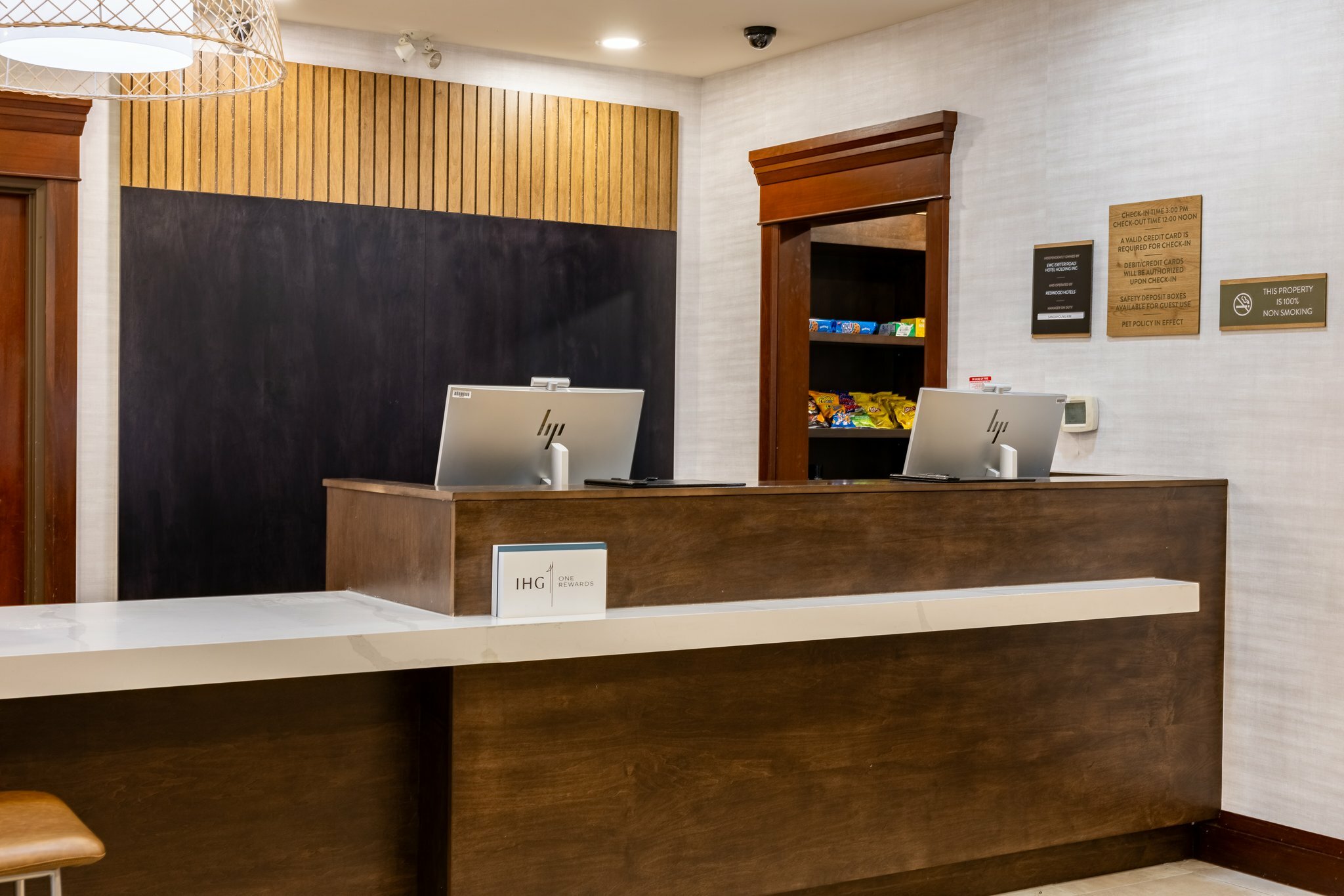 Фото Staybridge Suites London