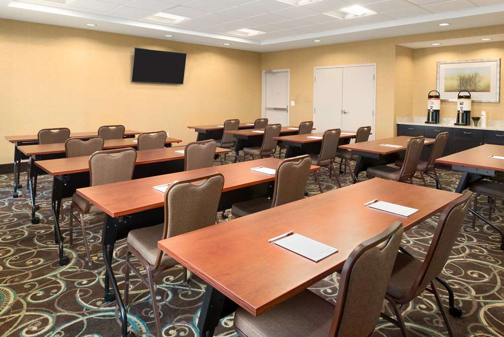 Фото Hampton Inn & Suites Corpus Christi
