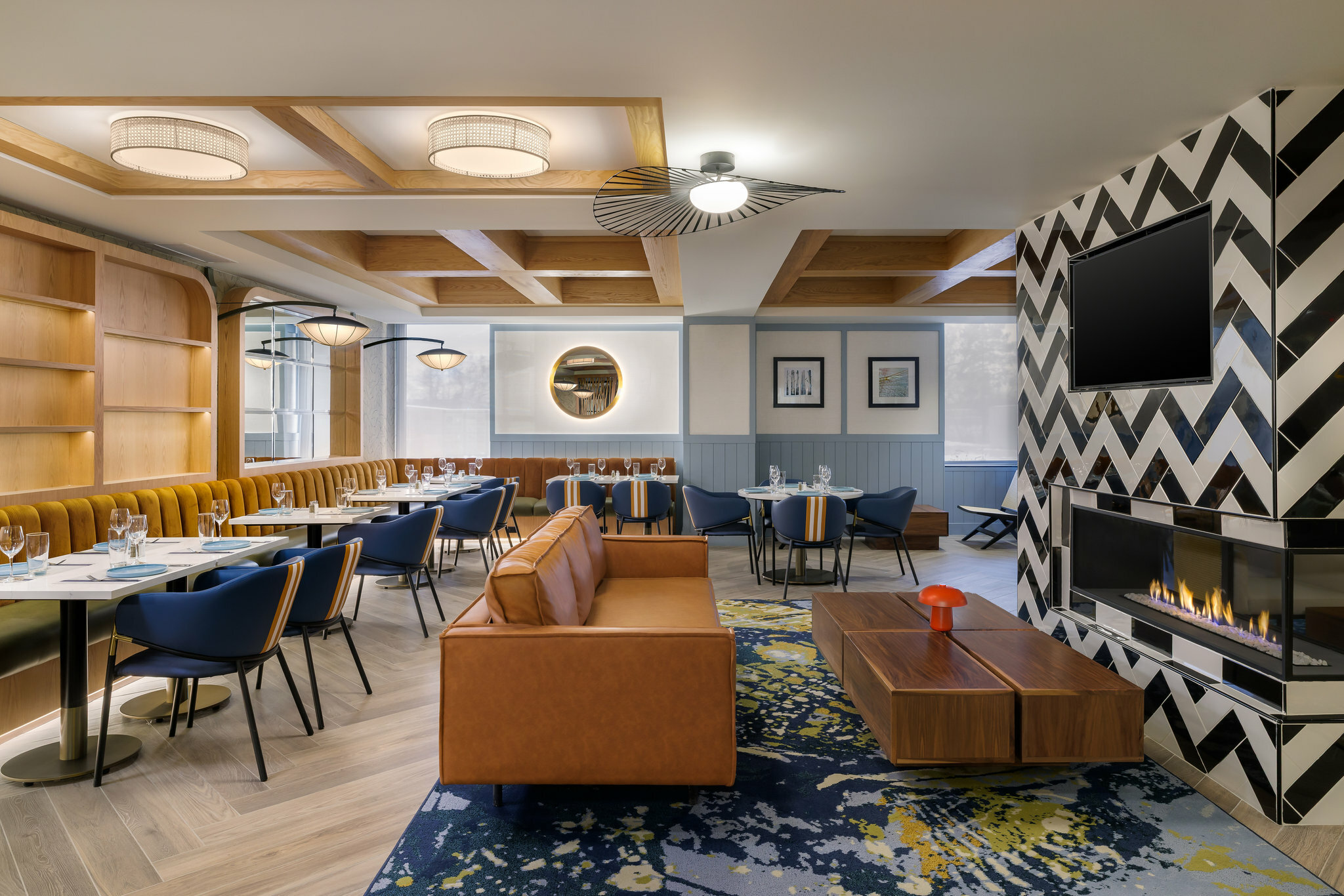 Фото Troy Inn & Suites