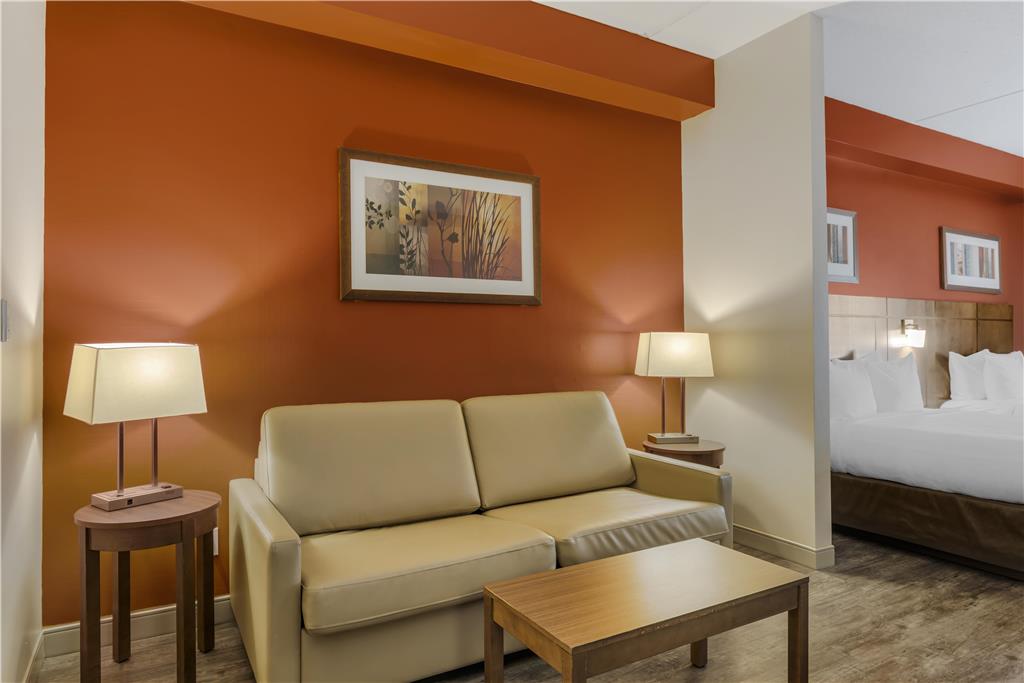Фото Best Western Plus Winnipeg West