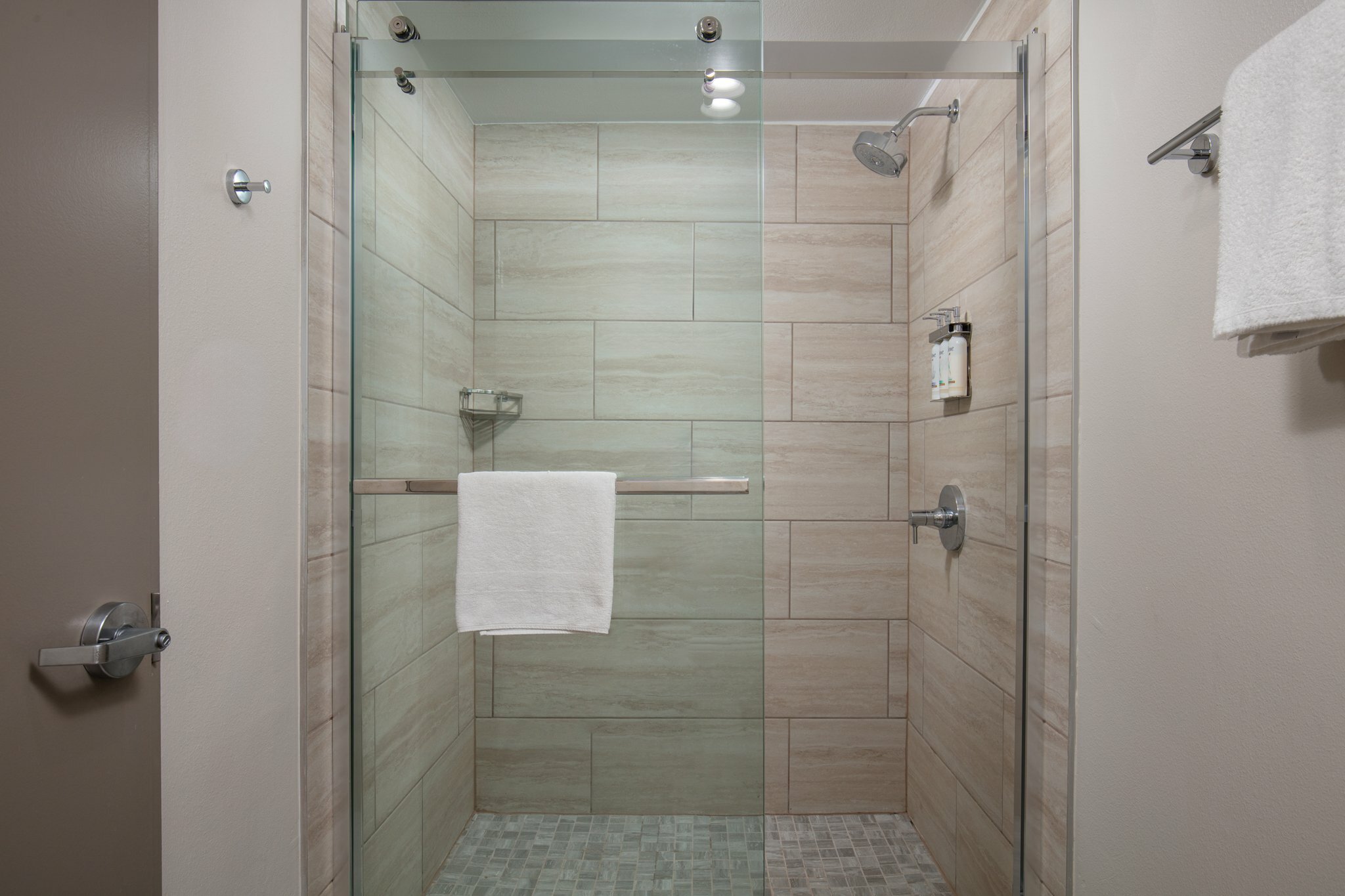 Фото Holiday Inn Express Hotel & Suites Ventura, an Ihg Hotel