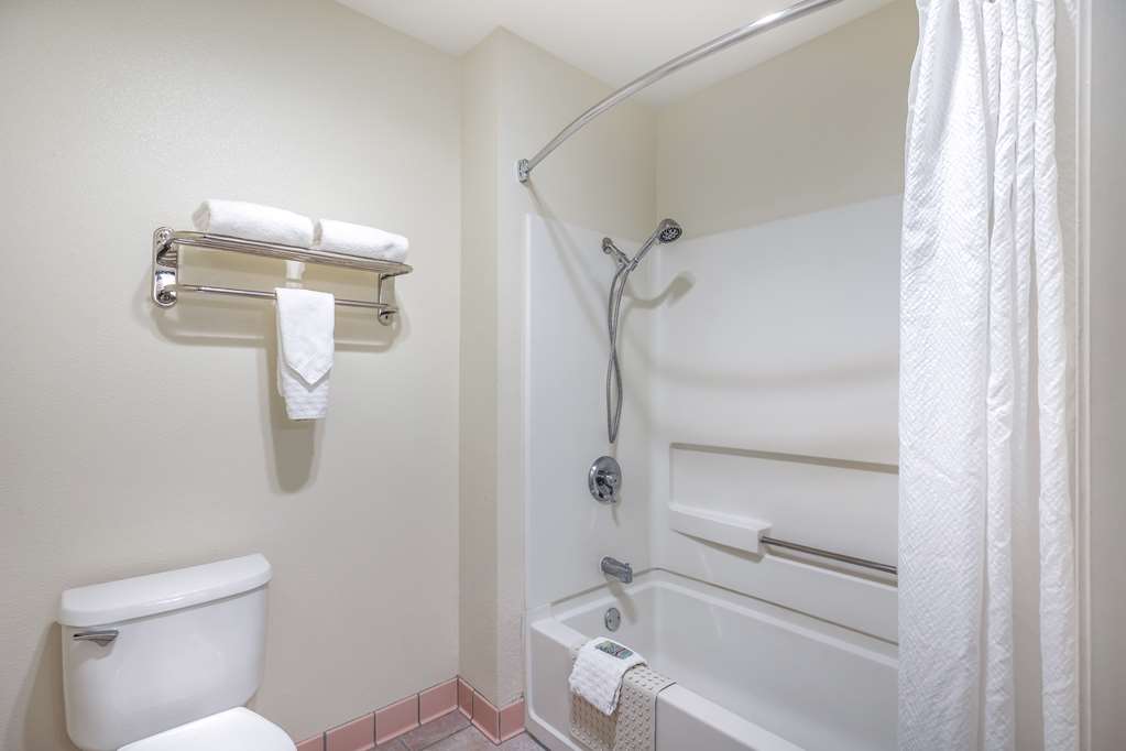 Фото Best Western Capital City Inn