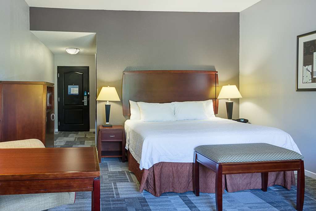 Фото Hampton Inn & Suites Indianapolis/Brownsburg
