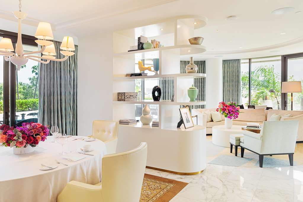 Фото Waldorf Astoria Beverly Hills