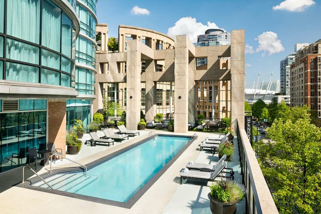 Фото Hilton Vancouver Downtown