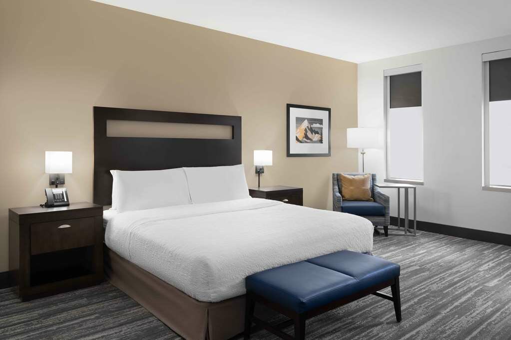 Фото Hampton Inn & Suites Denver Downtown-Convention Center