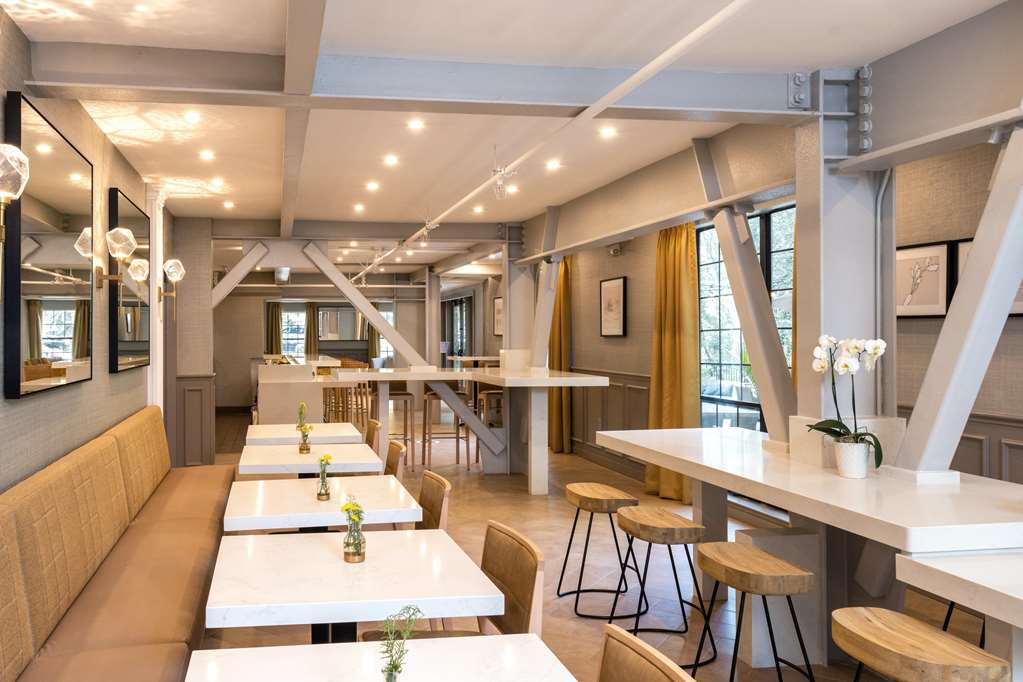 Фото The Inn at Saratoga, Tapestry Collection by Hilton