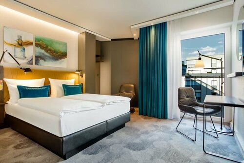 Гостиница Hotel Motel One Köln-Altstadt в Кёльне