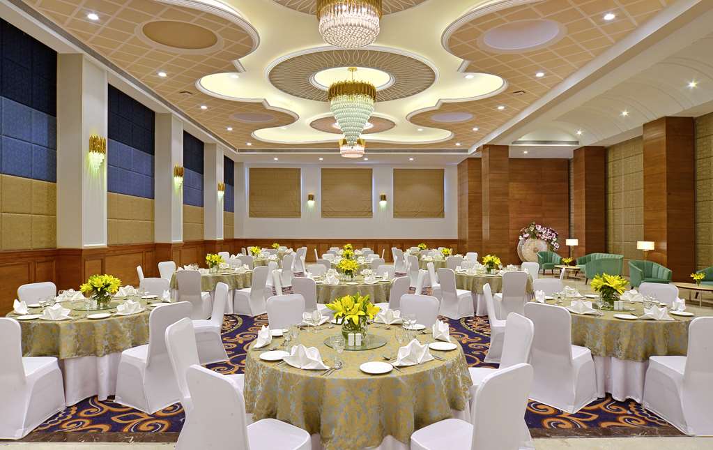 Фото Radisson Chandigarh Zirakpur