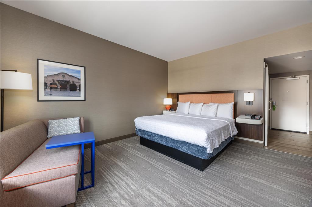 Фото Hampton Inn & Suites Logan, Ut
