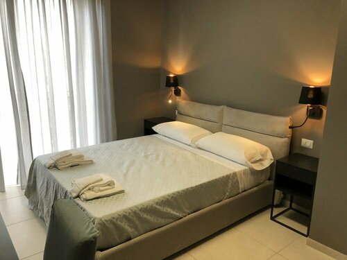 Гостиница Dante 11 Guesthouse в Бари