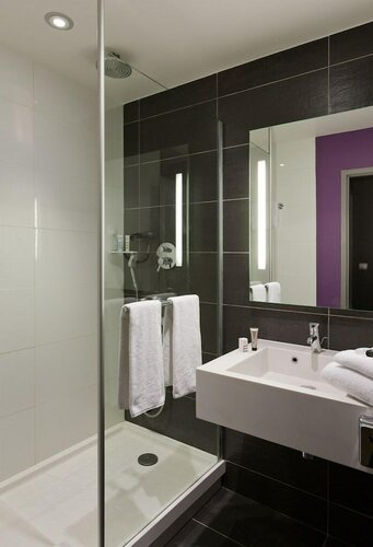 Гостиница Mercure Grenoble Centre Porte des Alpes в Гренобле