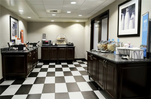 Гостиница Hampton Inn & Suites Temecula в Темекуле