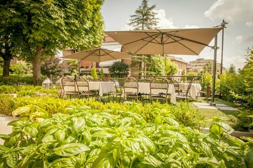 Внешний вид отеля Hotel Villa Maranello в Маранелло, фото 2