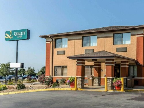 Гостиница Quality Inn at Collins Road - Cedar Rapids в Сидар-Рапидс