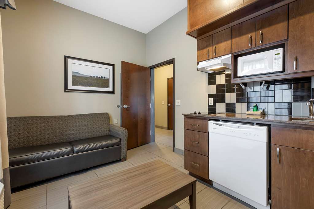 Фото Best Western Plus Fort Stockton Hotel