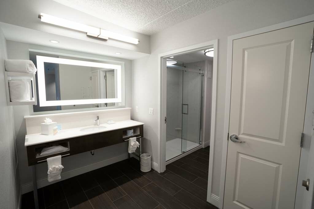 Фото Hampton Inn & Suites Fairfield