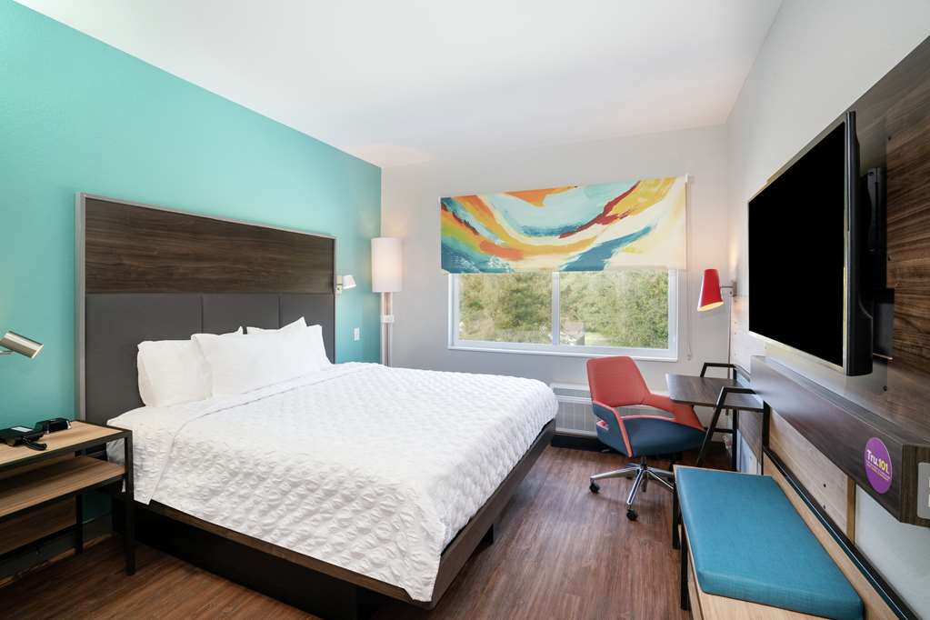 Фото Tru by Hilton Greenville