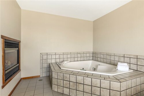 Гостиница Best Western Plus Riverfront Hotel & Suites в Грейт-Фоллс