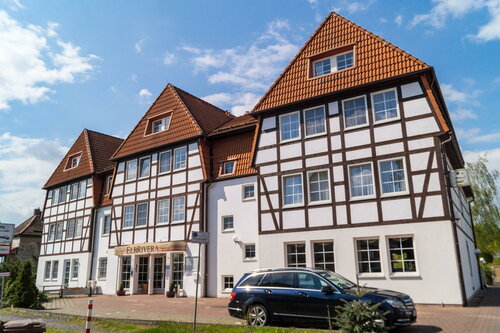 Гостиница Hotel ElbRivera Alt Prester в Магдебурге