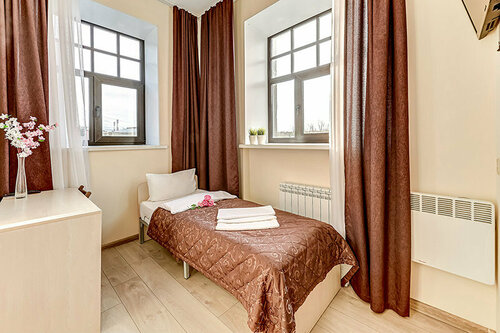 Гостиница Демократ в Санкт-Петербурге