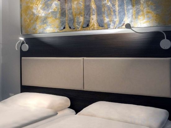 Фото Ibis Locarno