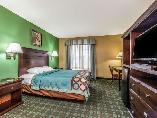 Фото Super 8 by Wyndham Lake Charles/Sulphur