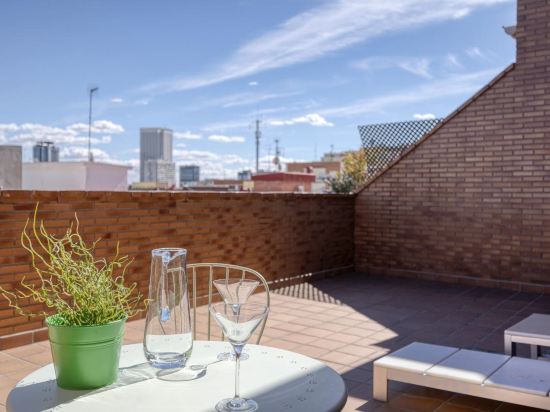 Фото G3 galeon apartments