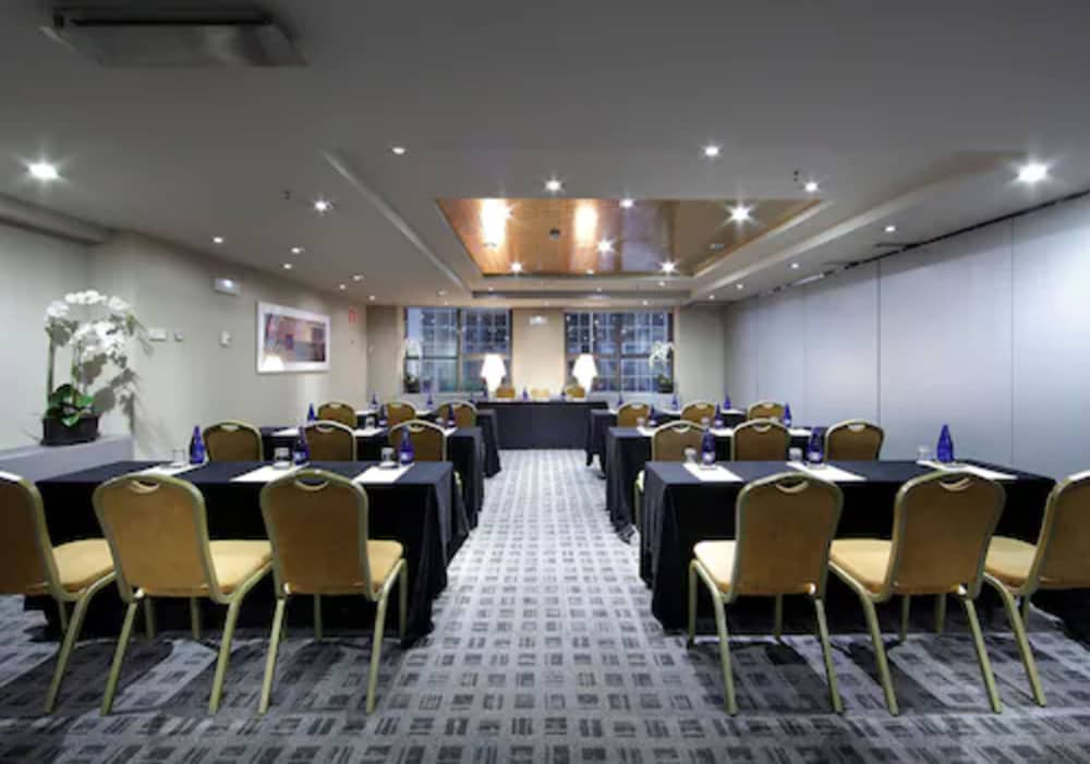 Фото Hotel Exe Plaza