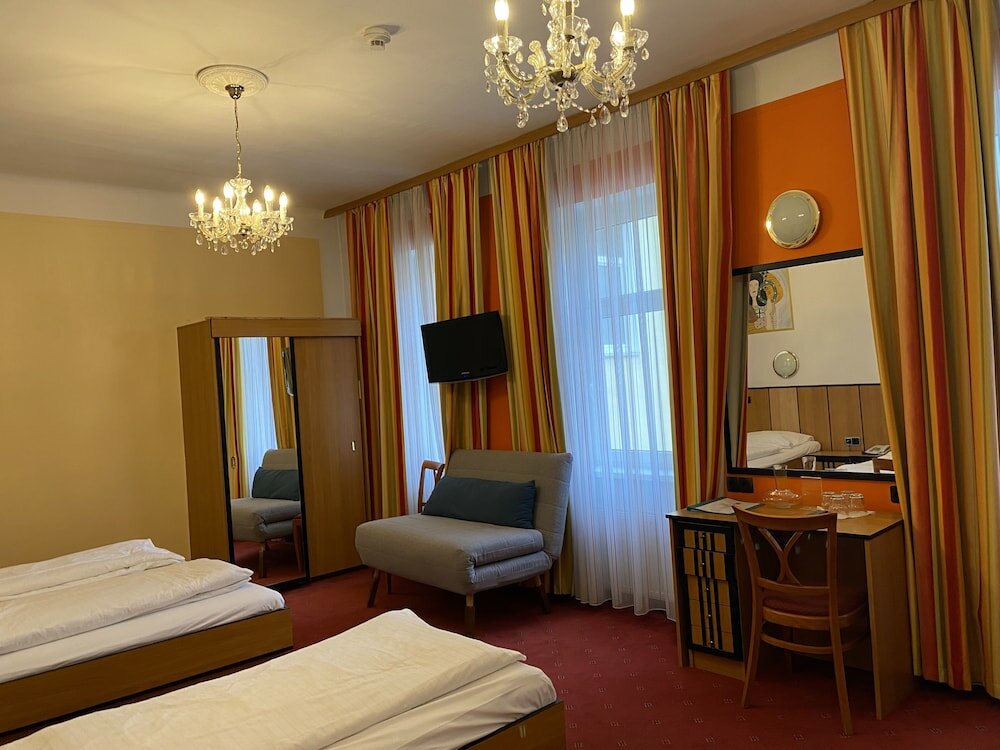 Фото Garten - & Kunsthotels Gabriel